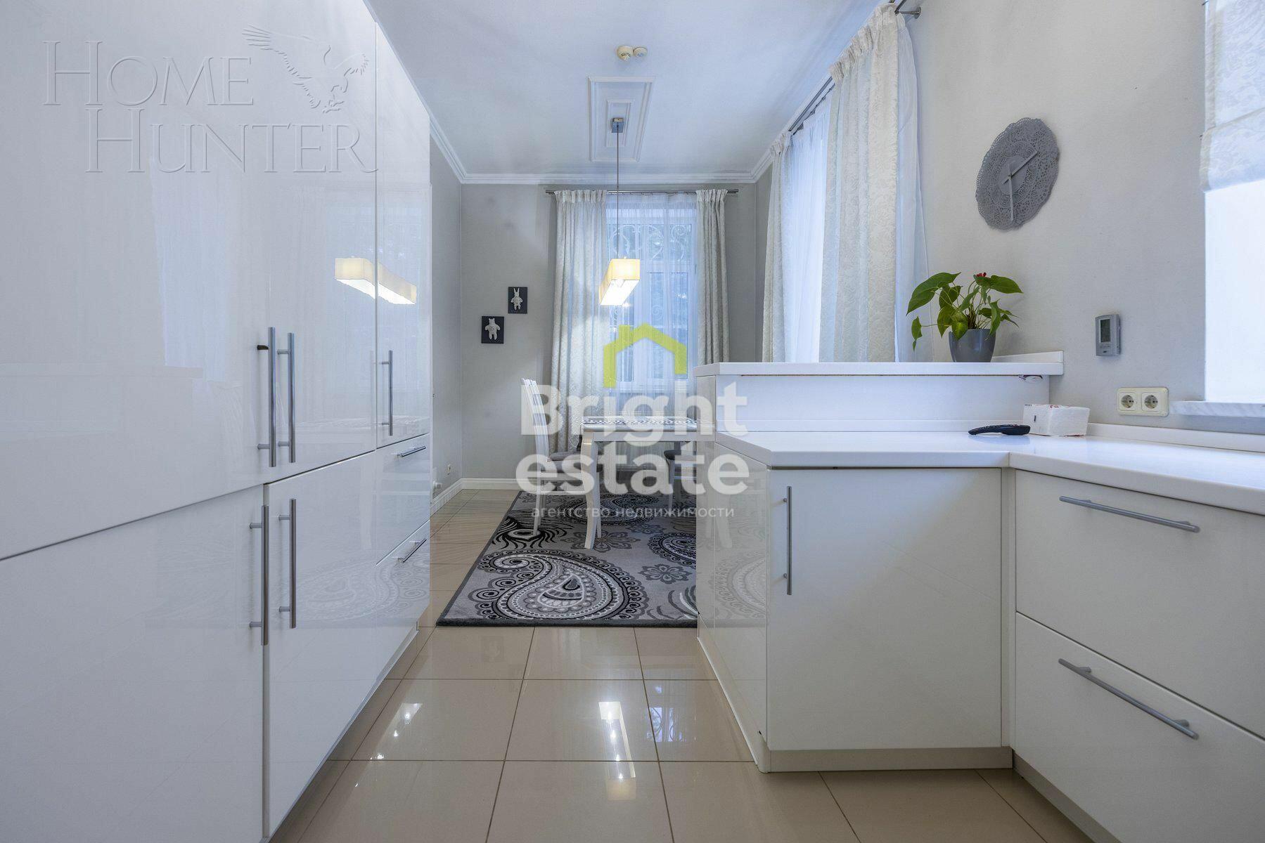 2-этажный коттедж 300 м² с отделкой