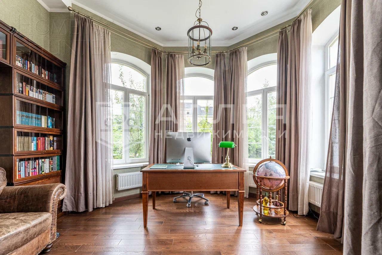 2-этажный коттедж 300 м² с отделкой