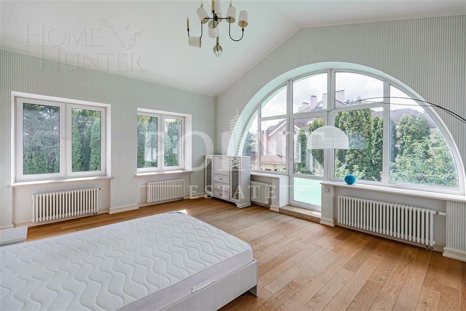 2-этажный коттедж 1 087 м² с отделкой