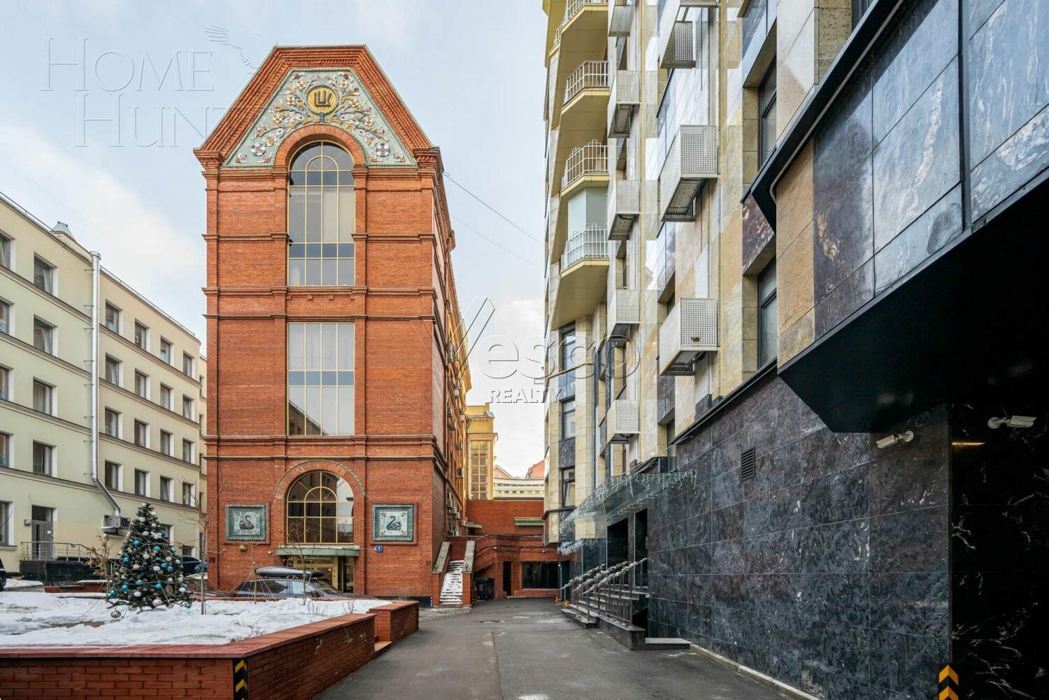 5-КОМН. КВАРТИРА С ОТДЕЛКОЙ 300 М² НА 7 ЭТАЖЕ