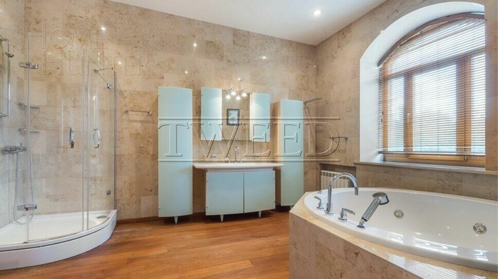 2-этажный коттедж 798.6 м² с отделкой