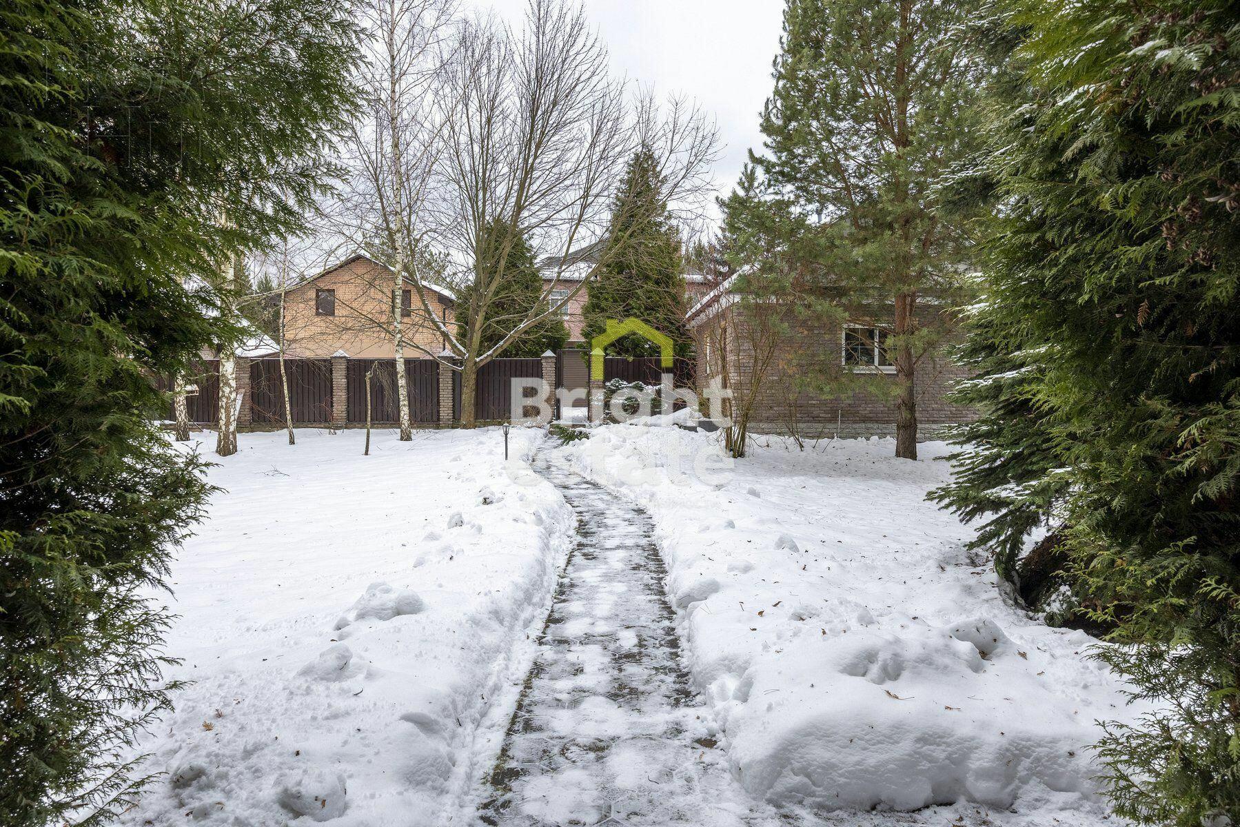 2-этажный коттедж 300 м² с отделкой