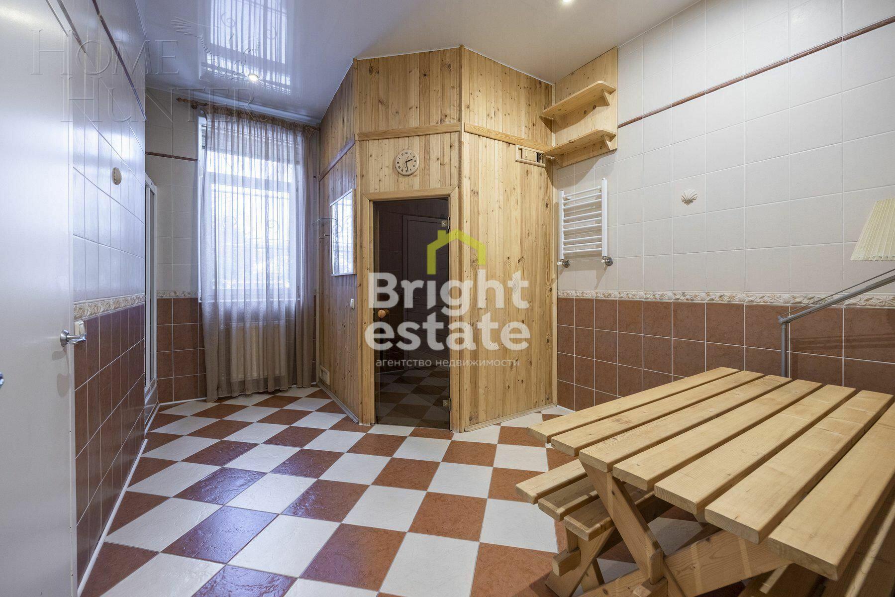 2-этажный коттедж 300 м² с отделкой