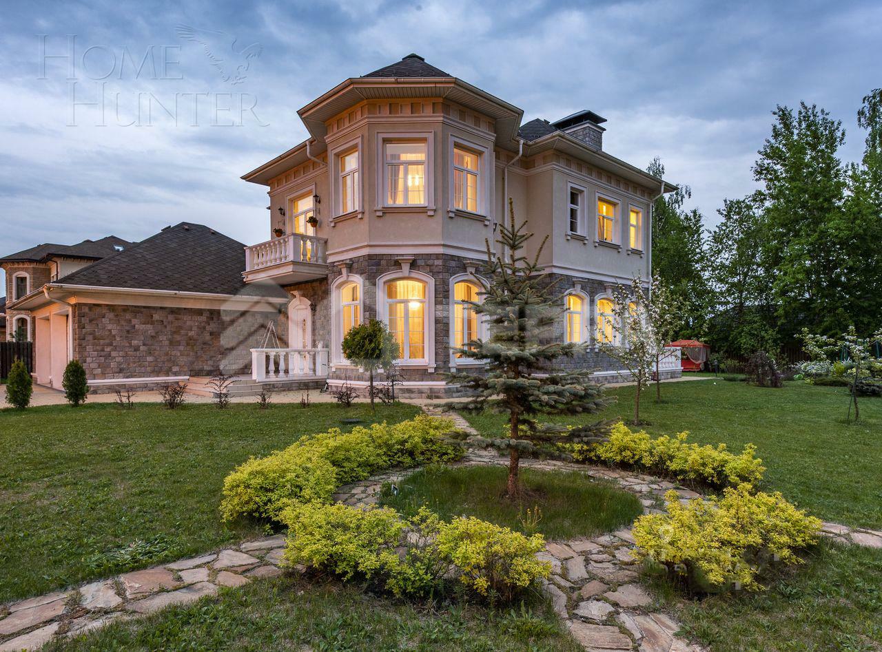 2-этажный коттедж 300 м² с отделкой