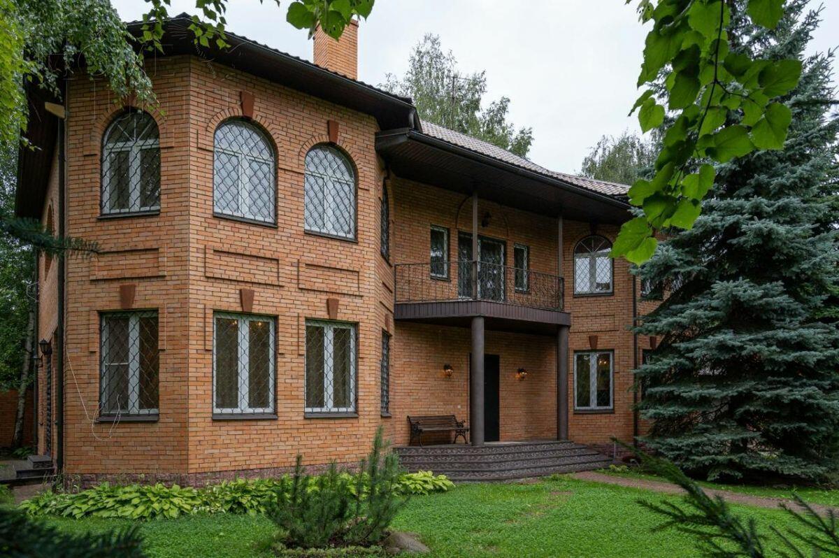 2-этажный коттедж 370 м² с отделкой