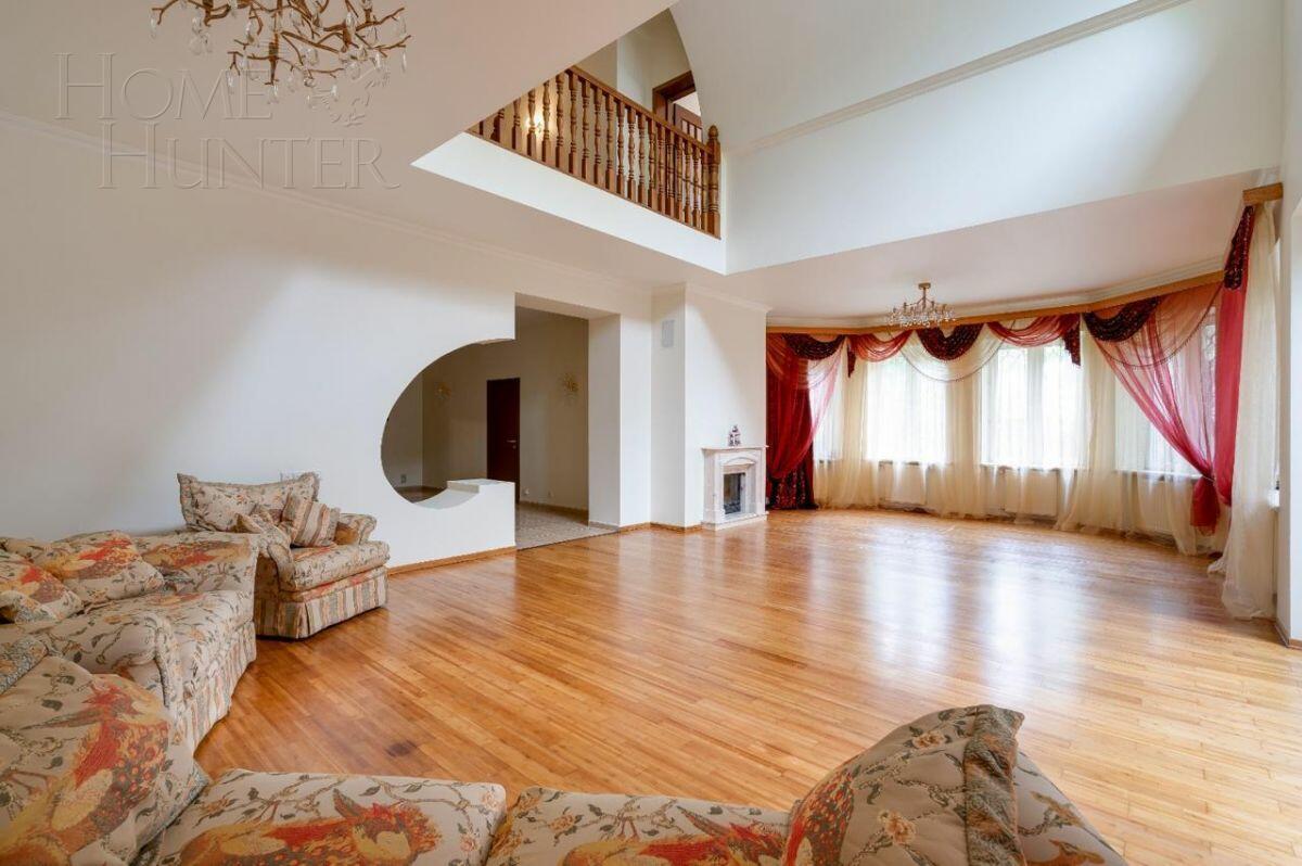 2-этажный коттедж 370 м² с отделкой