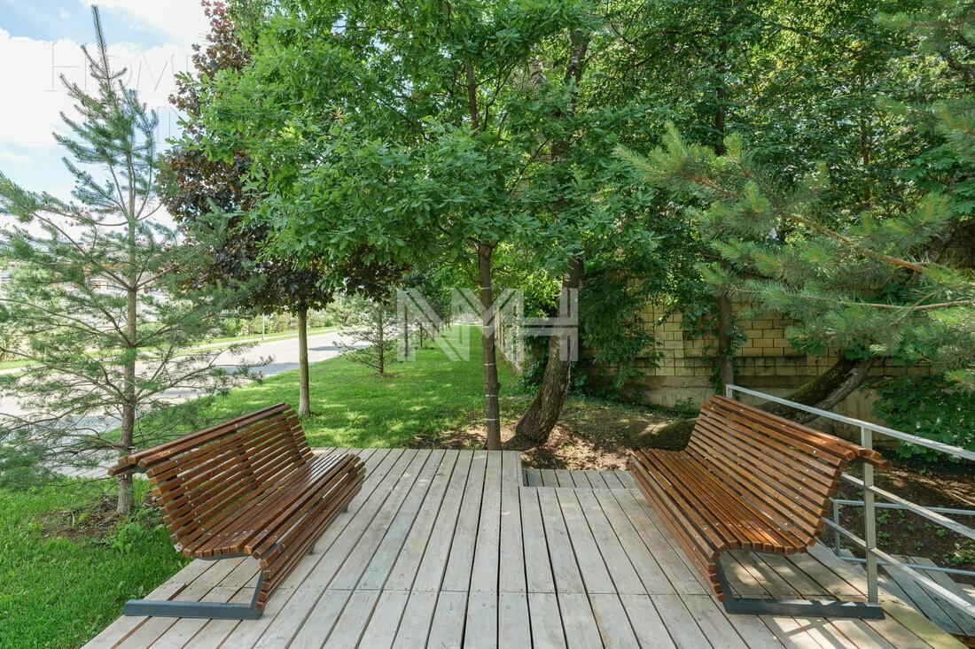 Участок 24 сот. в охраняемом поселке