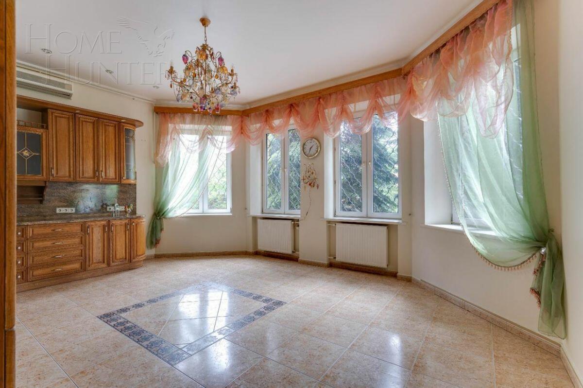 2-этажный коттедж 370 м² с отделкой