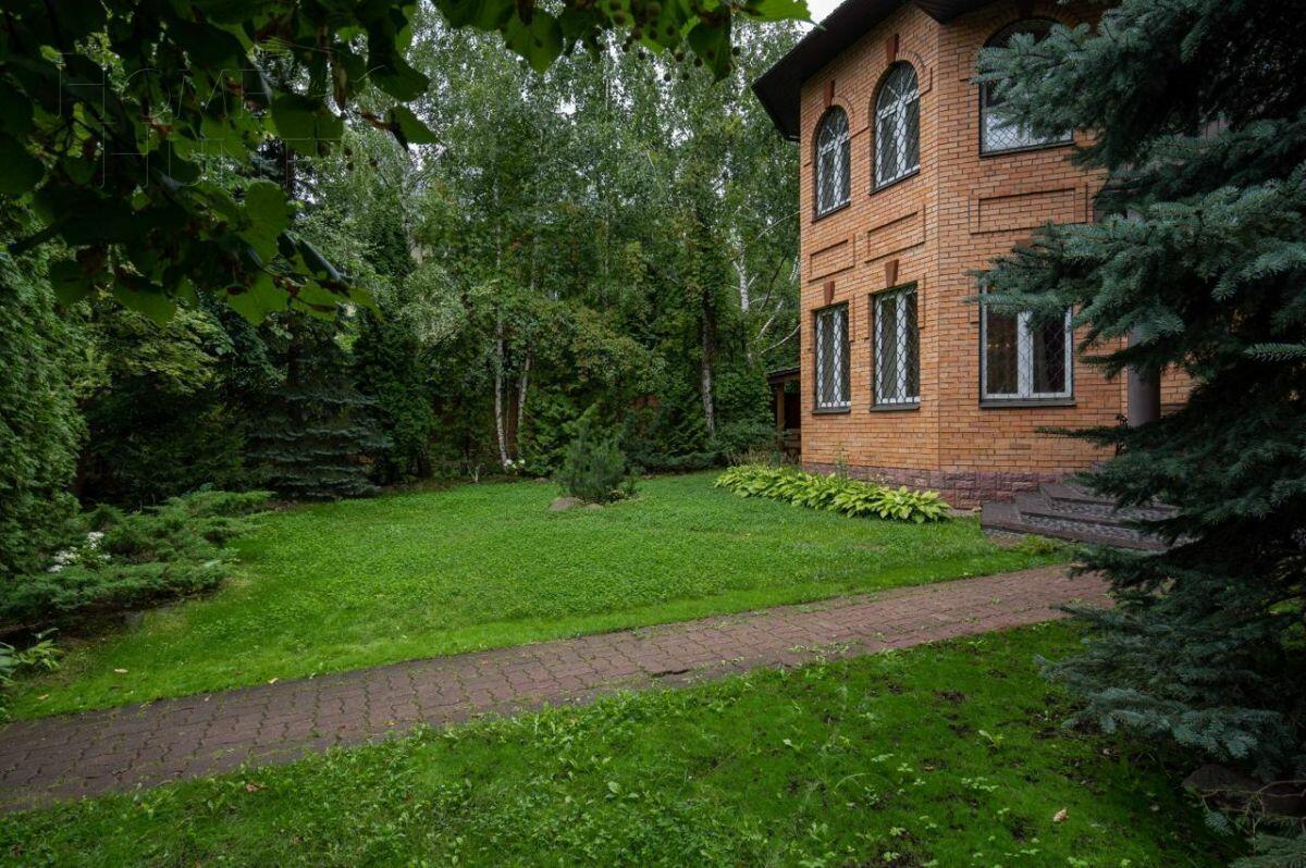 2-этажный коттедж 370 м² с отделкой