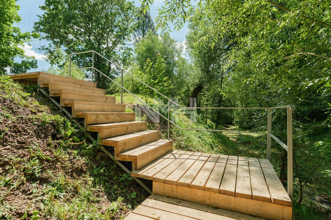 Участок 24 сот. в охраняемом поселке