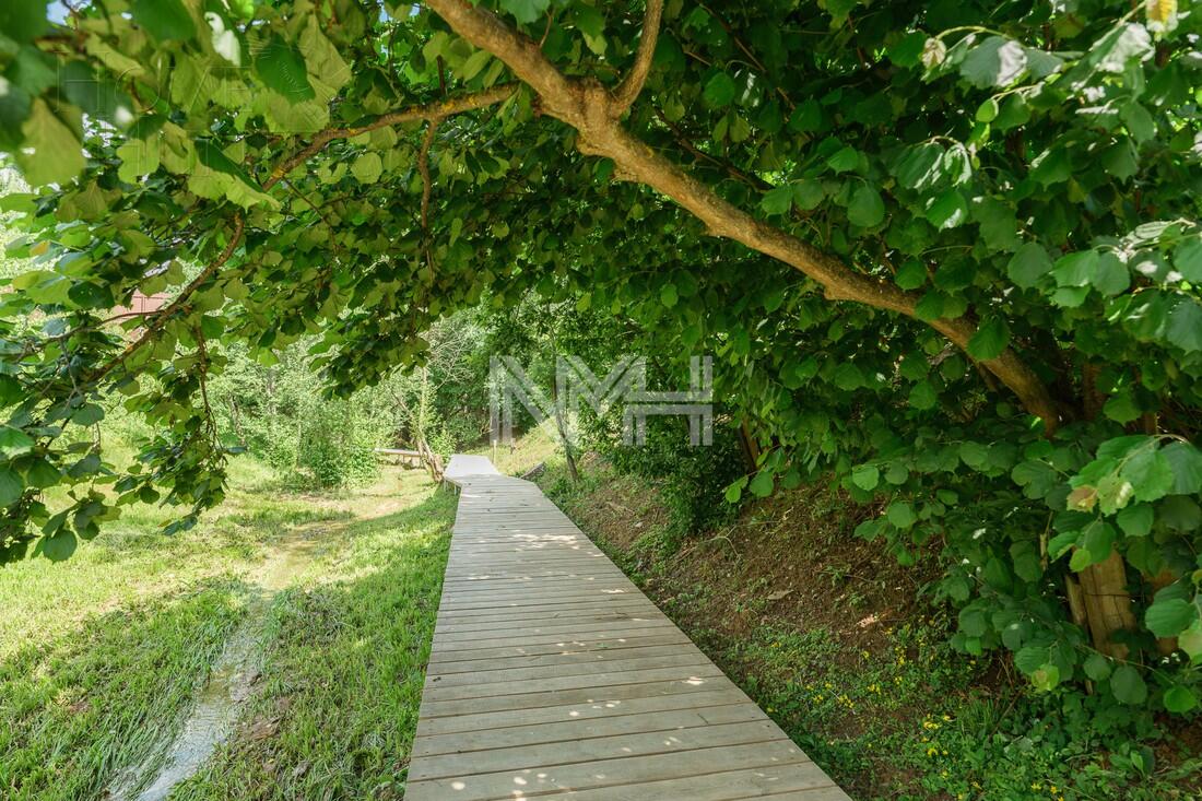 Участок 24 сот. в охраняемом поселке