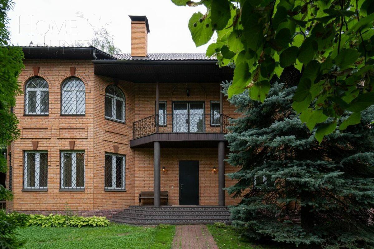 2-этажный коттедж 370 м² с отделкой