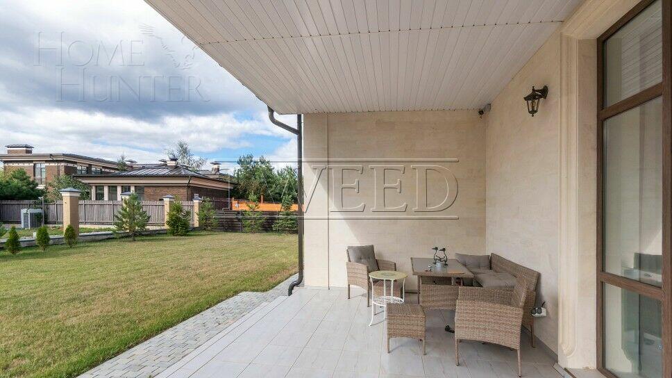 2-этажный коттедж 320 м² с отделкой