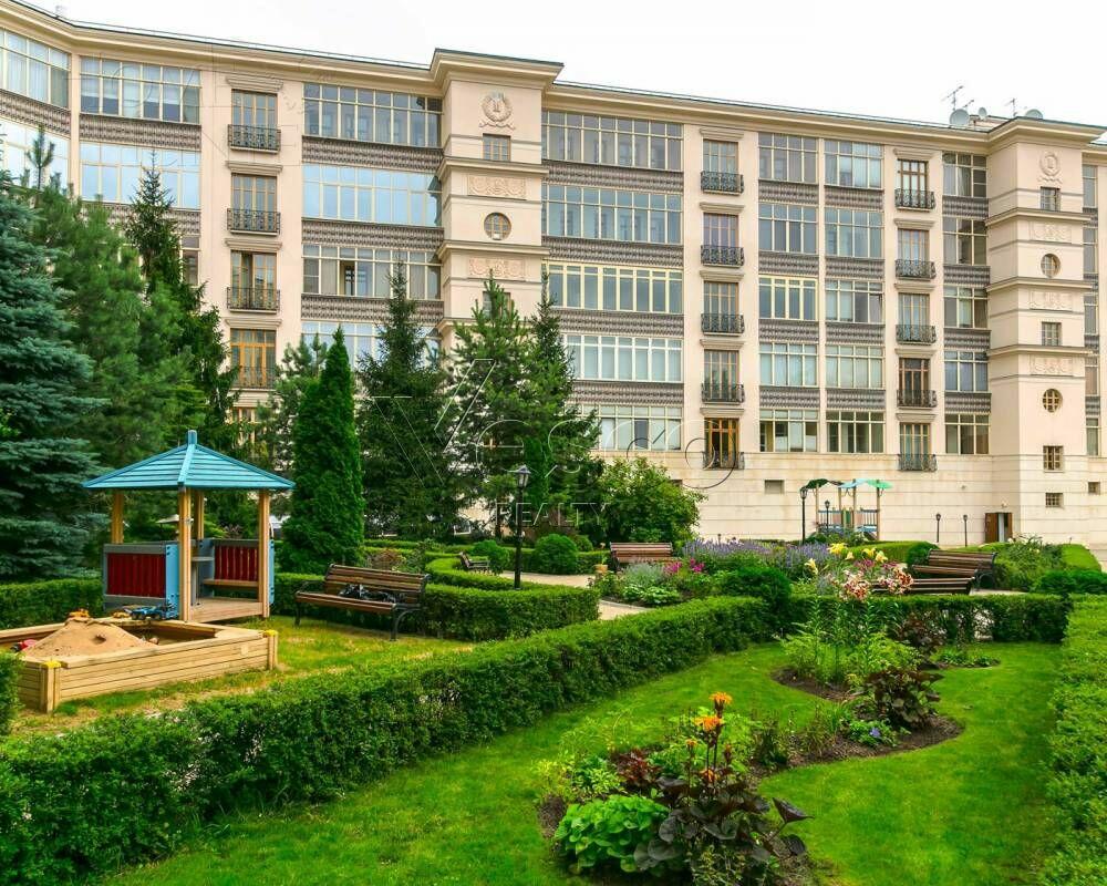 6-КОМН. КВАРТИРА С ОТДЕЛКОЙ 254 М² НА 4 ЭТАЖЕ