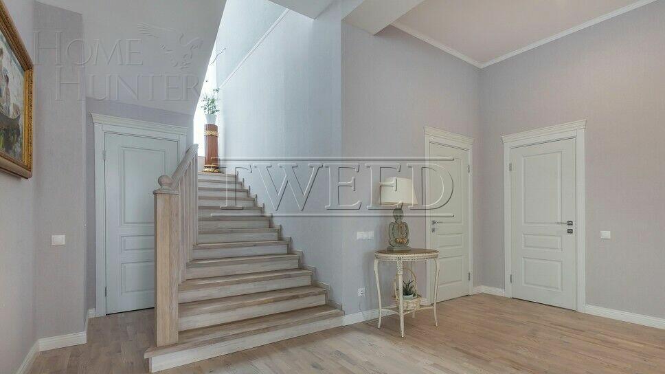 2-этажный коттедж 320 м² с отделкой