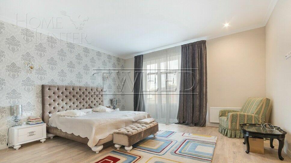 2-этажный коттедж 320 м² с отделкой