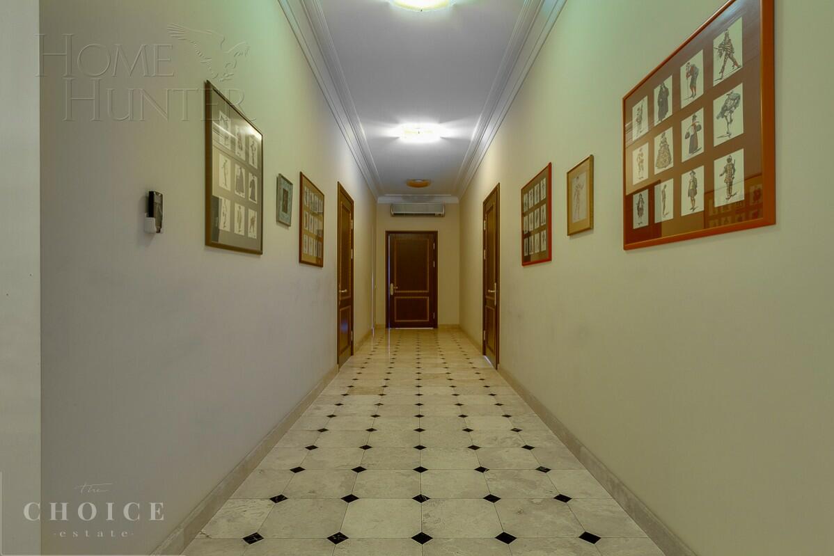 2-этажный коттедж 980 м² с отделкой