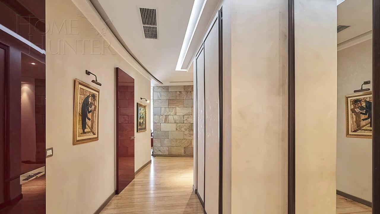 4-КОМН. КВАРТИРА С ОТДЕЛКОЙ 159.3 М² НА 2 ЭТАЖЕ