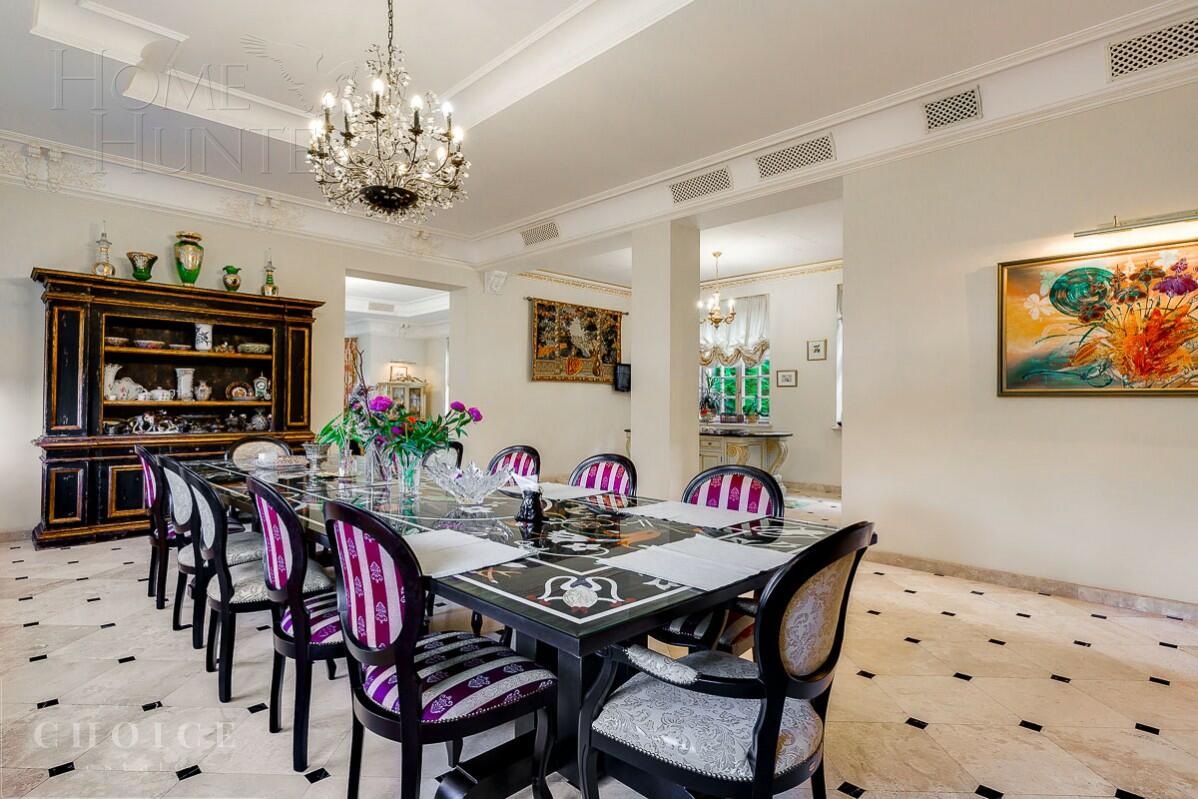 2-этажный коттедж 980 м² с отделкой