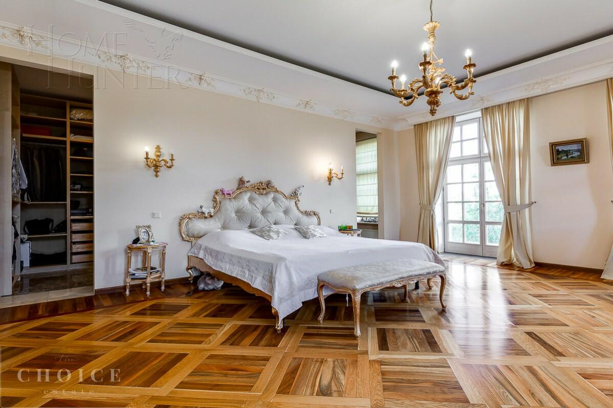 2-этажный коттедж 980 м² с отделкой