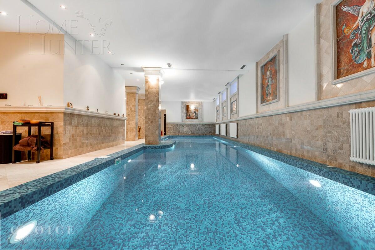 2-этажный коттедж 980 м² с отделкой