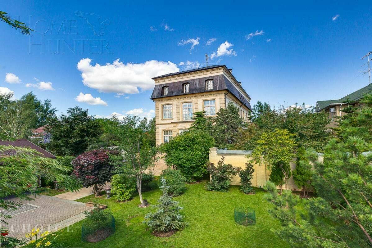 2-этажный коттедж 980 м² с отделкой