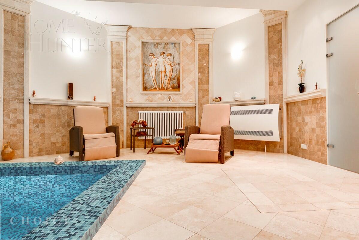 2-этажный коттедж 980 м² с отделкой