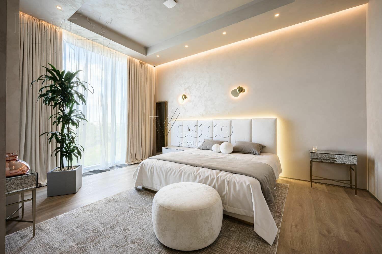 2-этажный коттедж 1 500 м² с отделкой