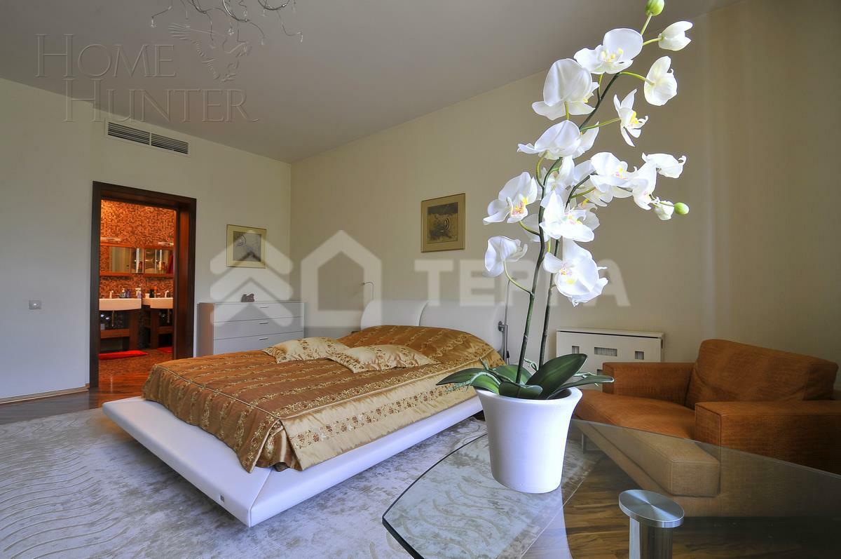 2-этажный коттедж 670 м² с отделкой