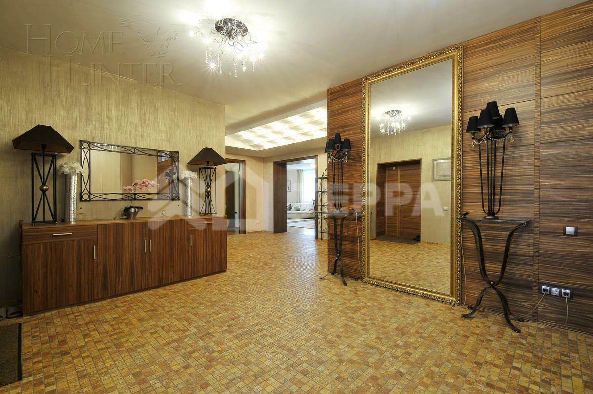 2-этажный коттедж 670 м² с отделкой