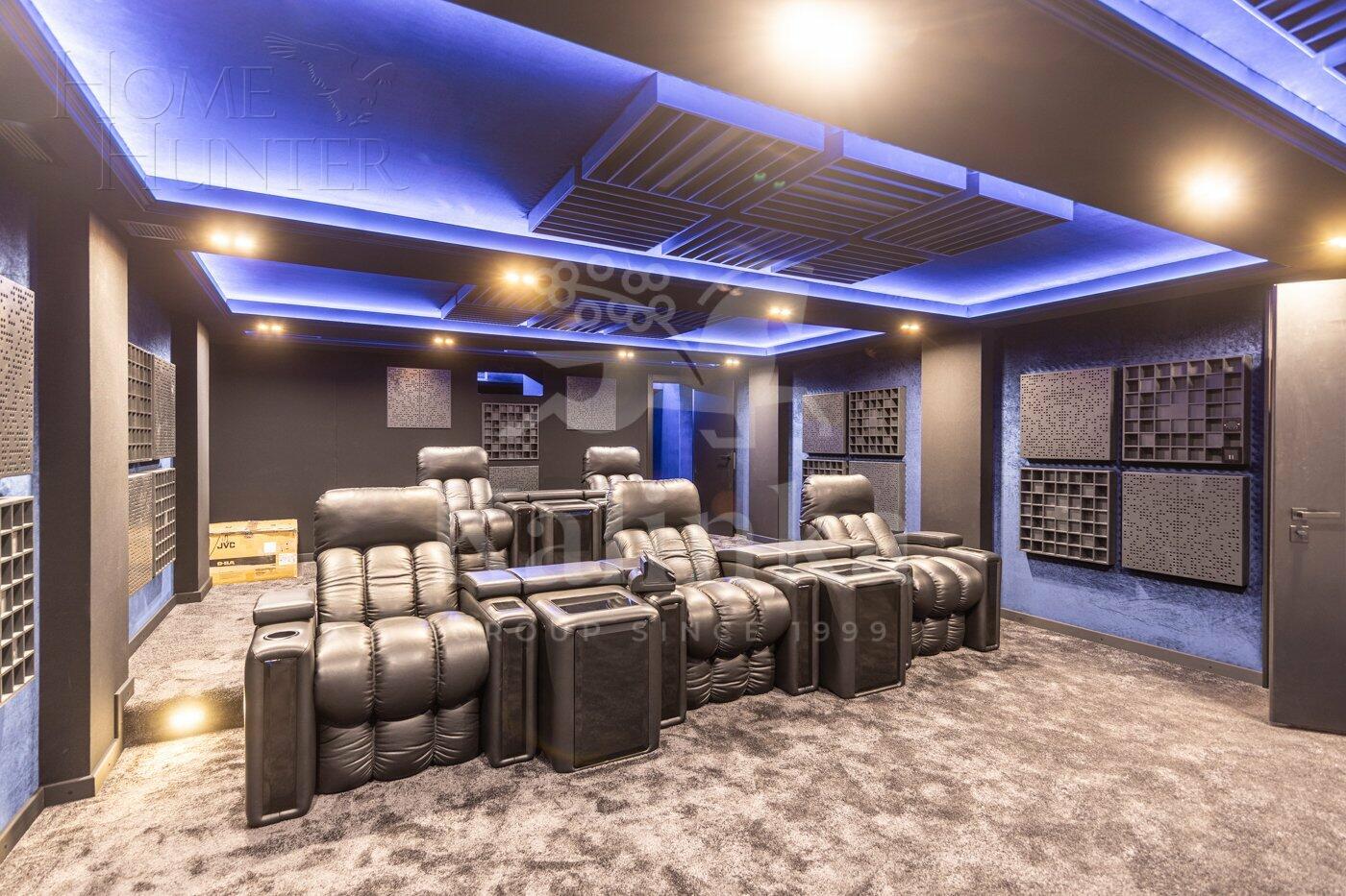 2-этажный коттедж 1 800 м² с отделкой