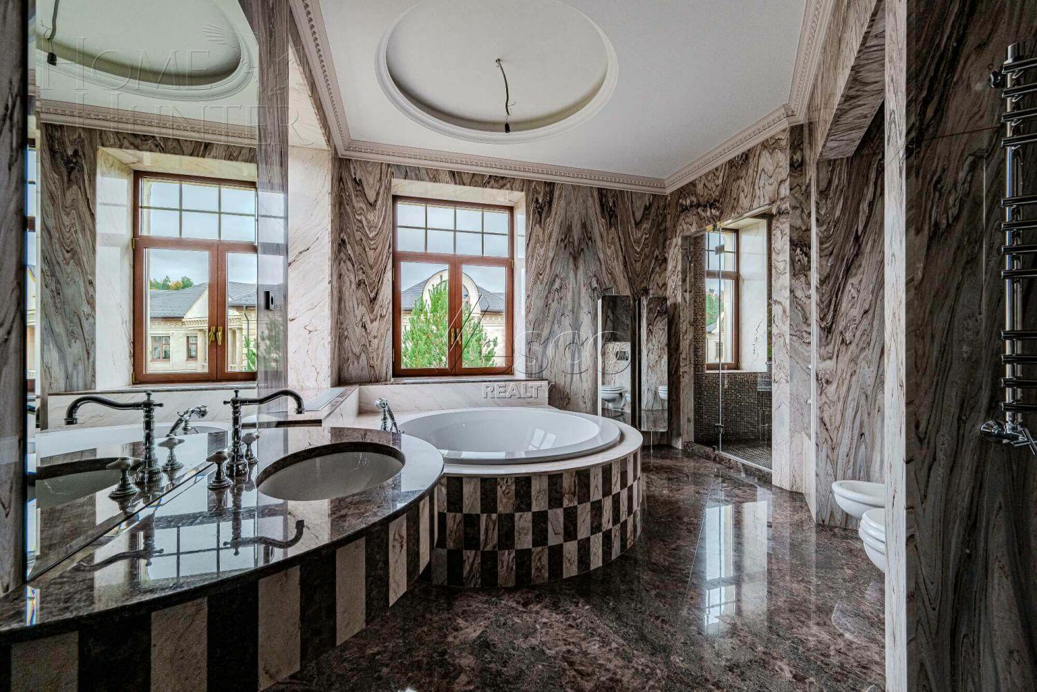 2-этажный коттедж 1 400 м² с отделкой