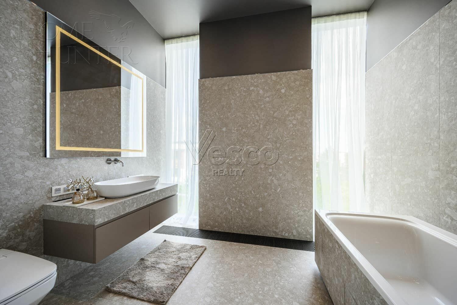 2-этажный коттедж 1 500 м² с отделкой