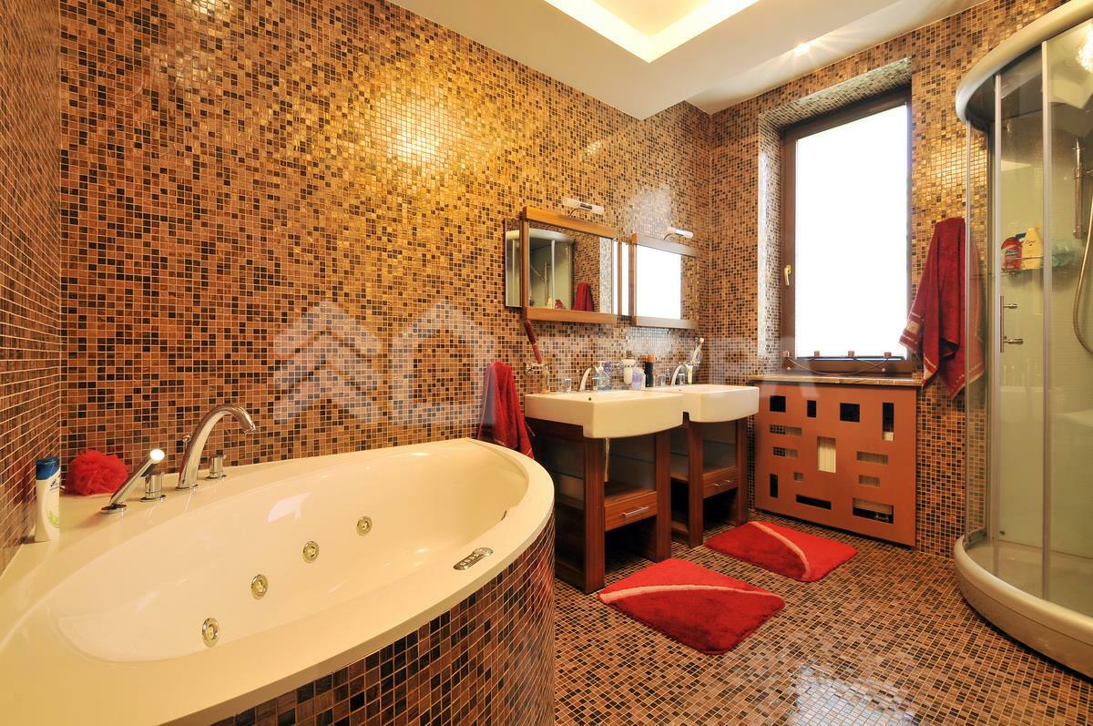 2-этажный коттедж 670 м² с отделкой