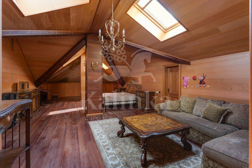 2-этажный коттедж 1 400 м² с отделкой