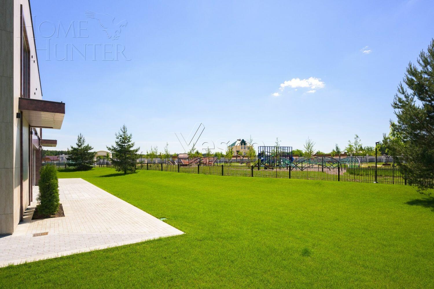 2-этажный коттедж 1 500 м² с отделкой