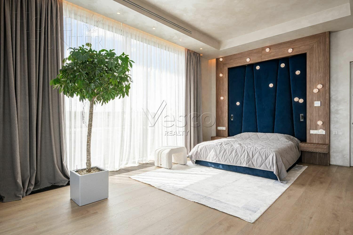 2-этажный коттедж 1 500 м² с отделкой