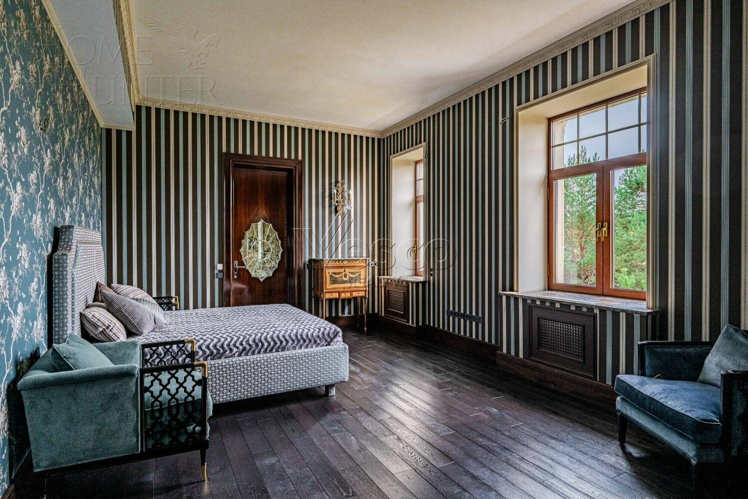 2-этажный коттедж 1 400 м² с отделкой