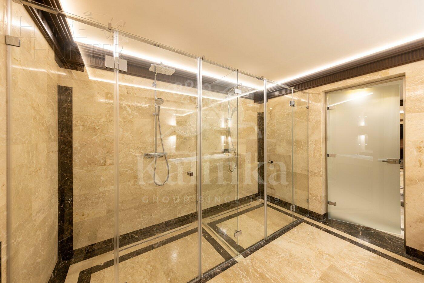 2-этажный коттедж 1 800 м² с отделкой