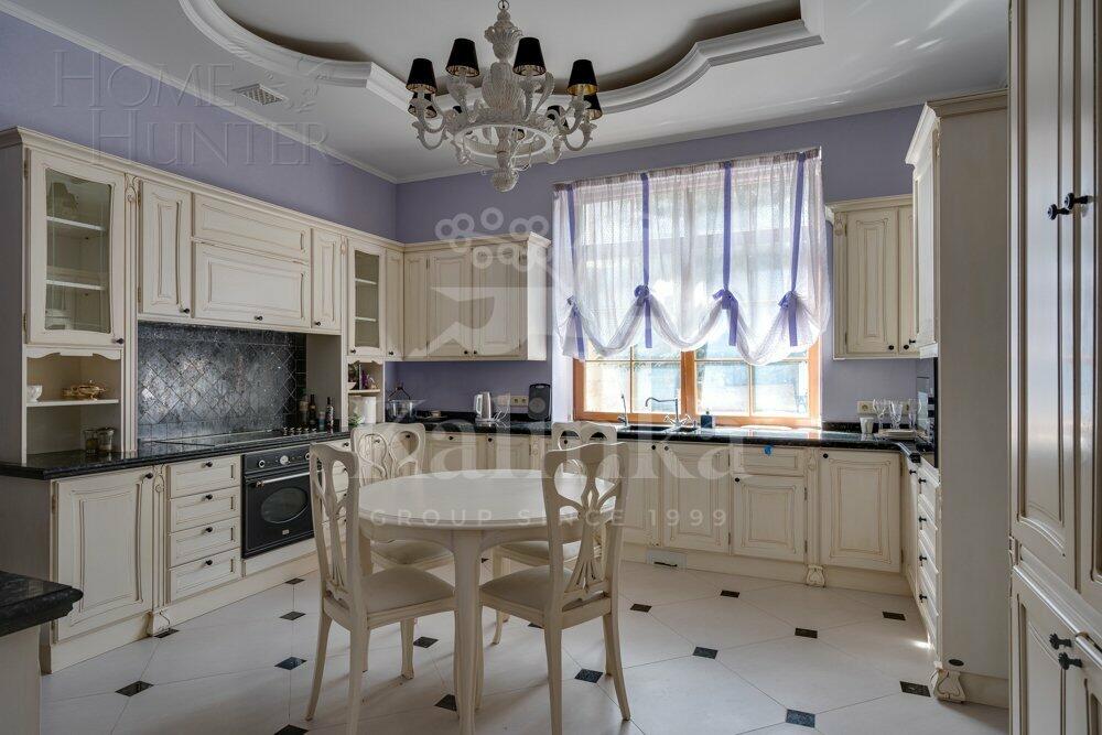 2-этажный коттедж 1 400 м² с отделкой