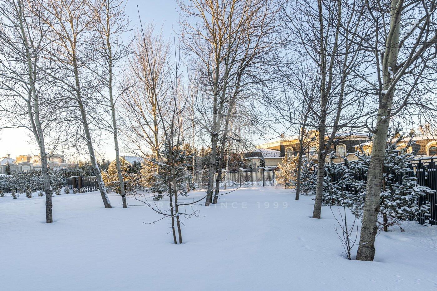 2-этажный коттедж 1 800 м² с отделкой