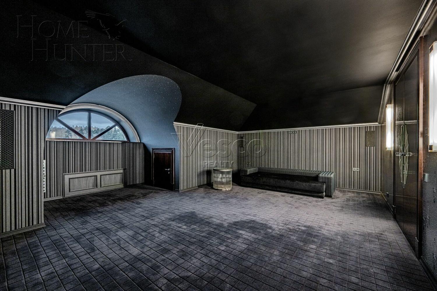 2-этажный коттедж 1 400 м² с отделкой