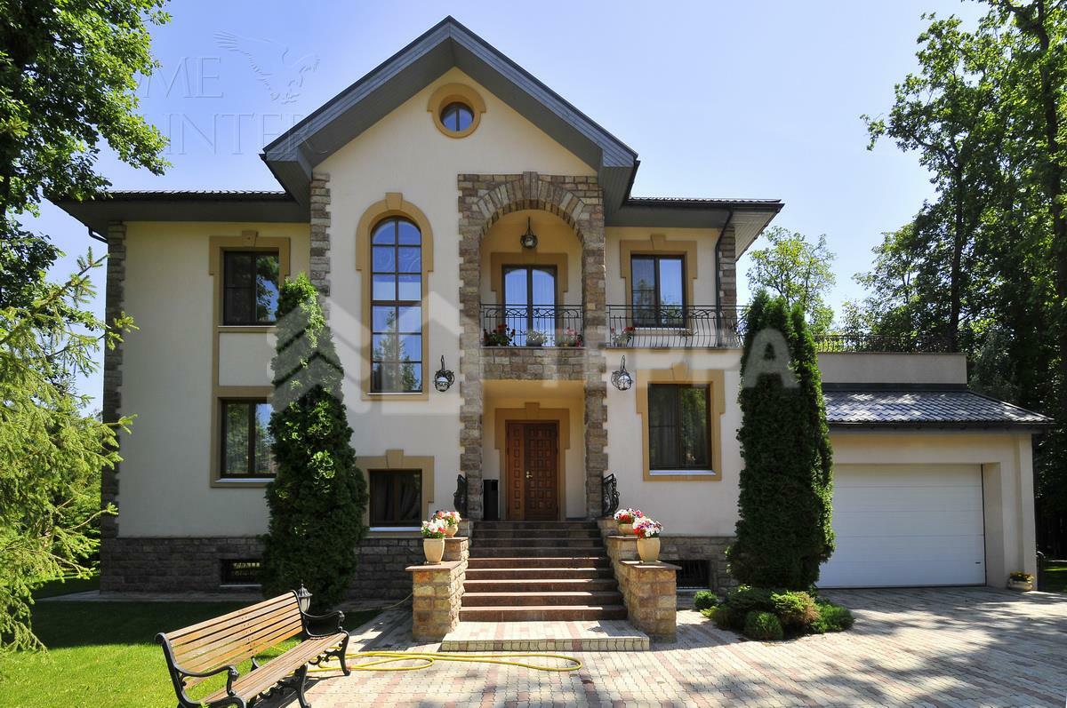 2-этажный коттедж 670 м² с отделкой