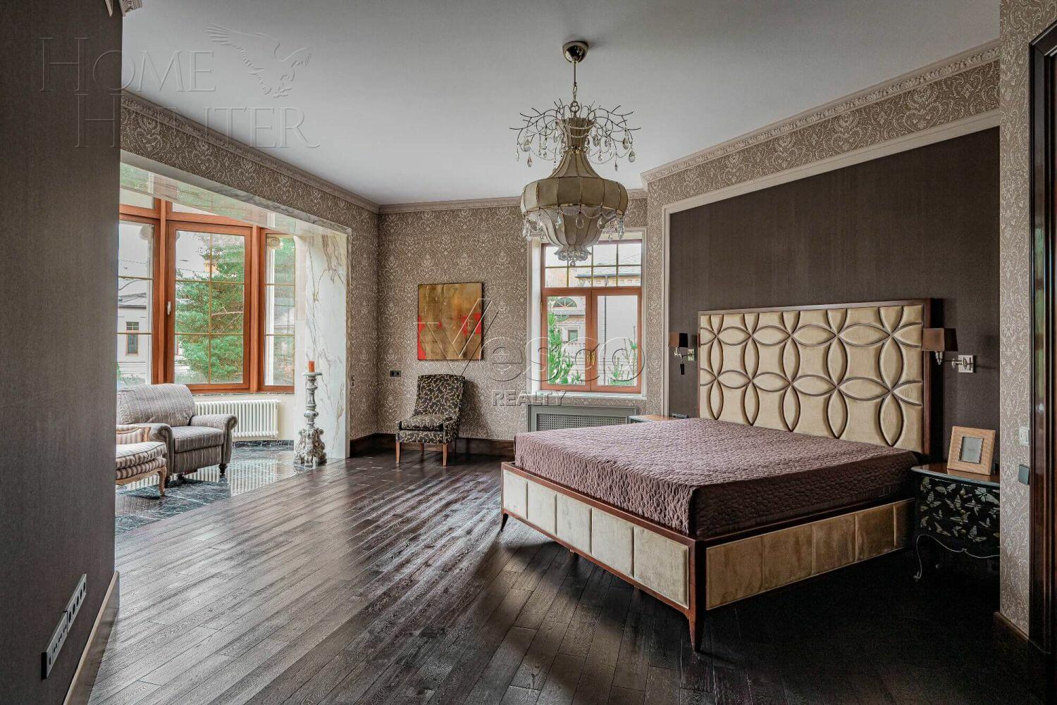 2-этажный коттедж 1 400 м² с отделкой