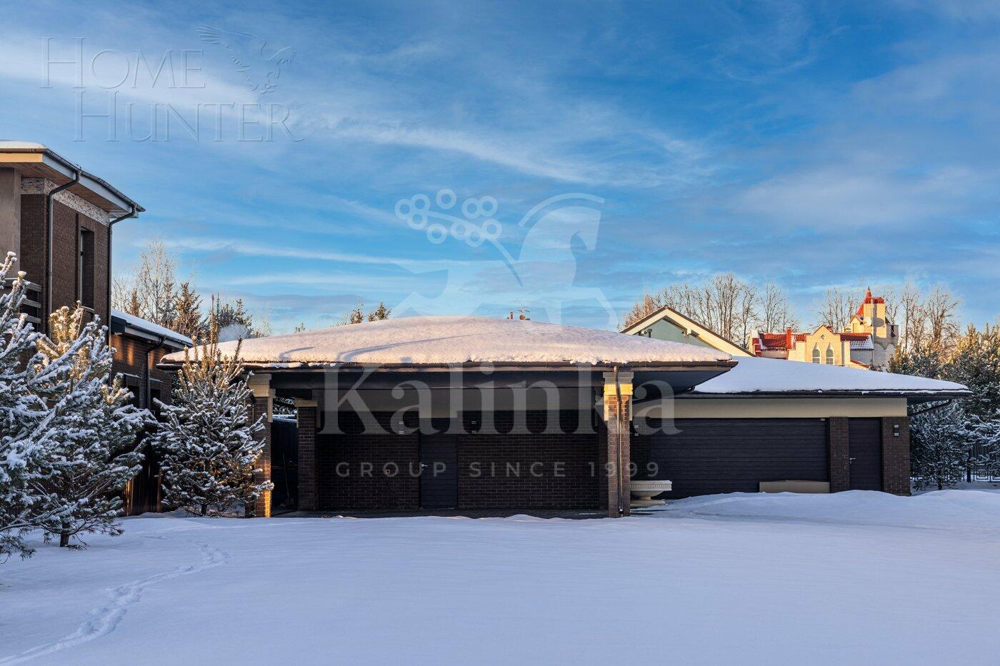 2-этажный коттедж 1 800 м² с отделкой