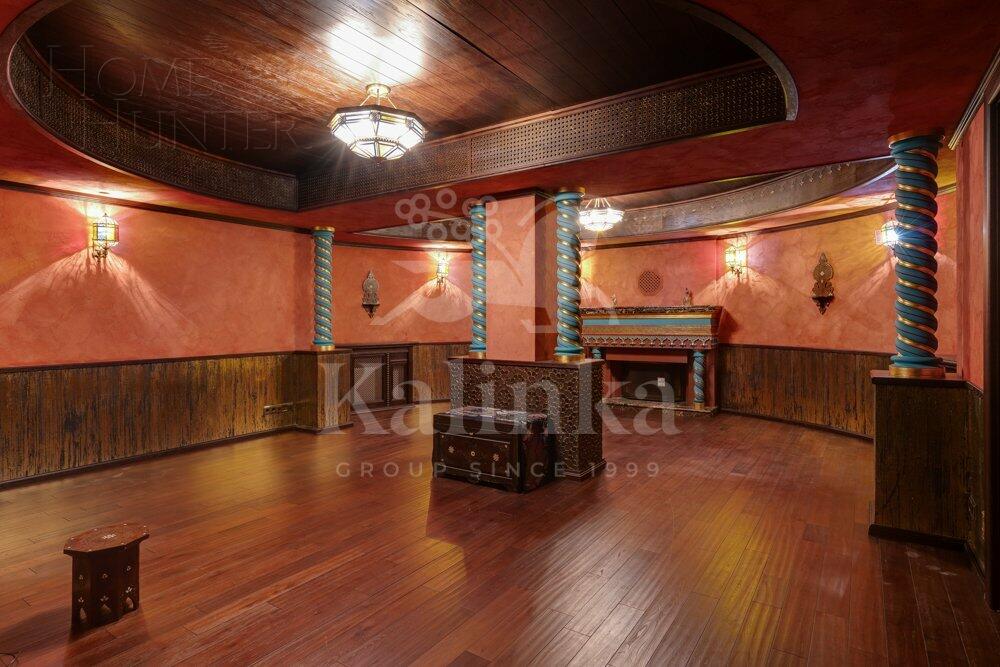 2-этажный коттедж 1 400 м² с отделкой