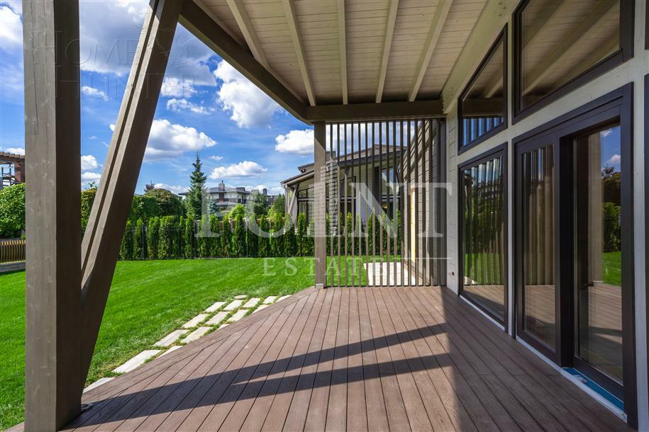 2-этажный коттедж 500 м² без отделки