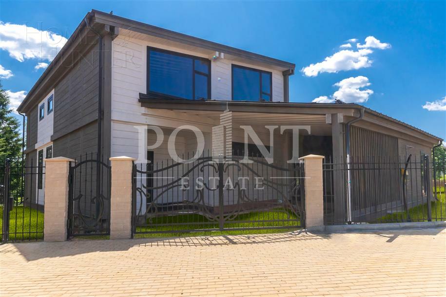 2-этажный коттедж 500 м² без отделки