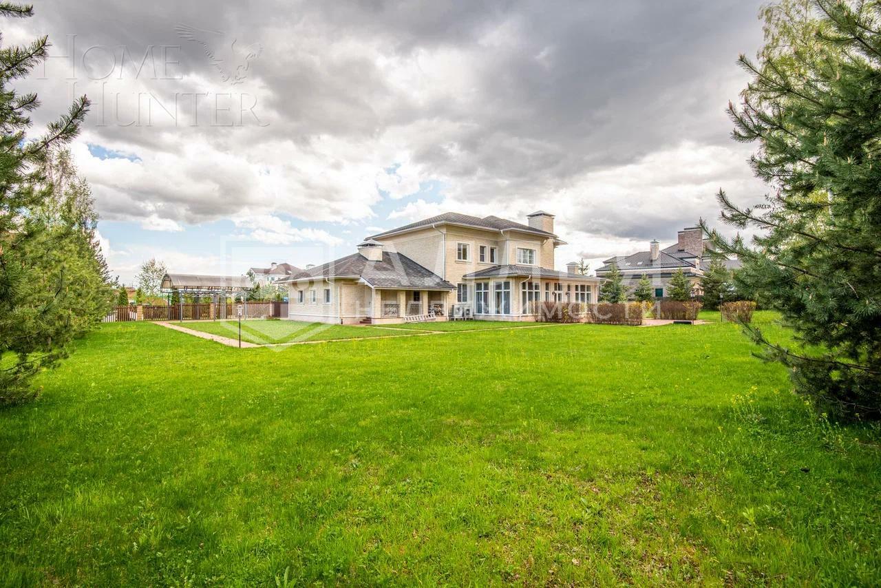 2-этажный коттедж 450 м² с отделкой