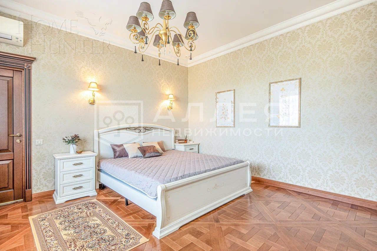 2-этажный коттедж 450 м² с отделкой